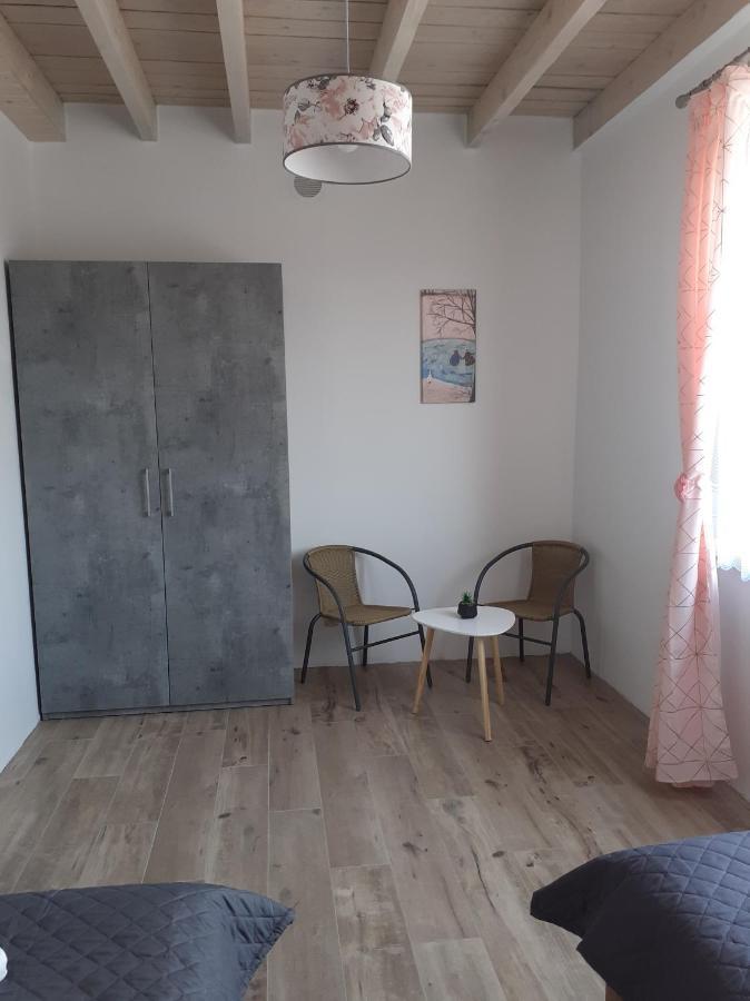 Apartamenty Roza Wiatrow Solec Zdroj Exterior photo